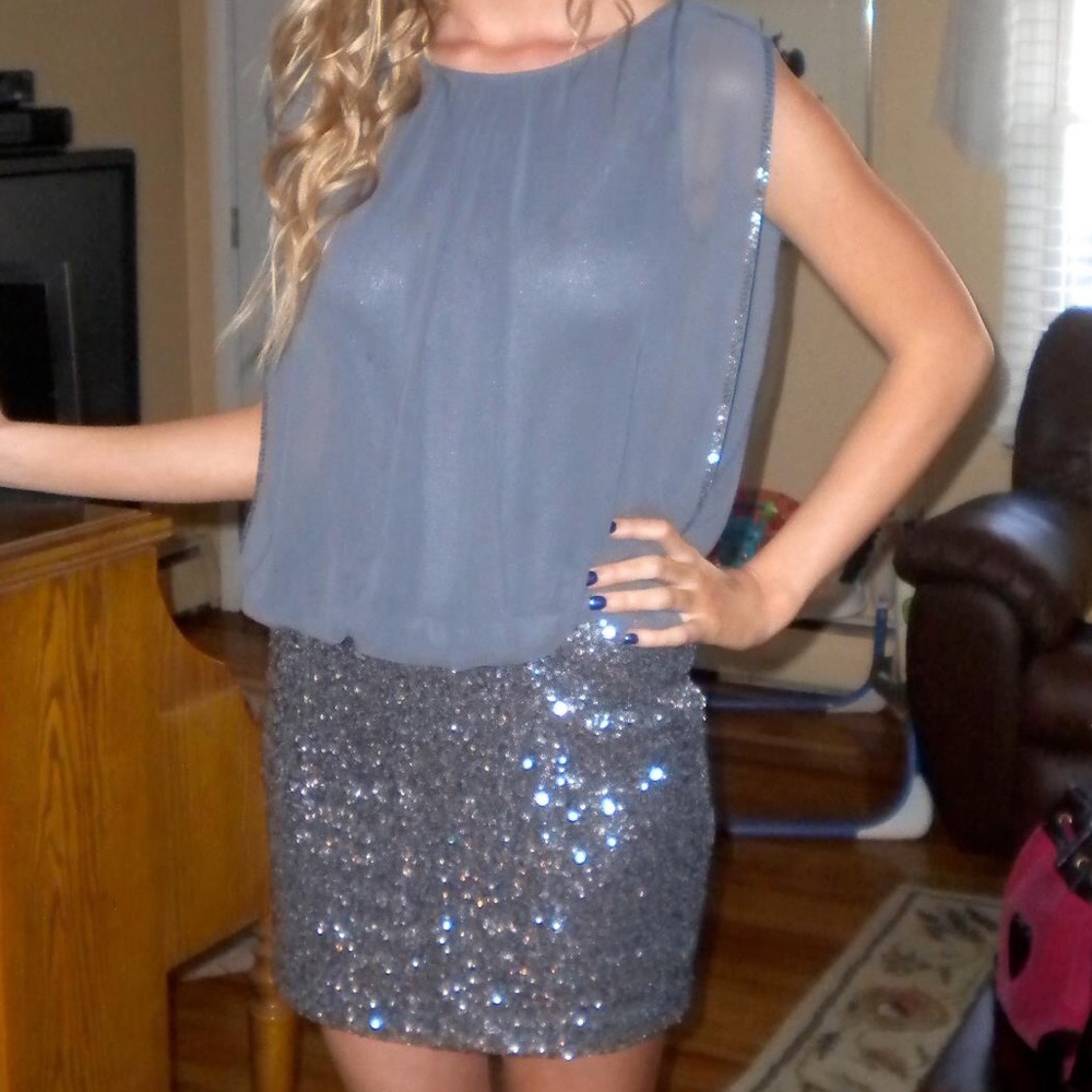 Aidan Mattox sequin dress - Picture 7 of 8